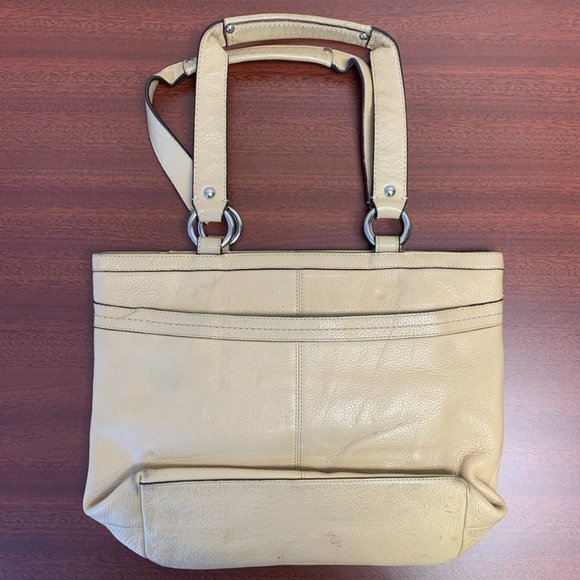 Beautiful Coach Penelope Tan Pebble Tote Bag - Picture 2 of 10